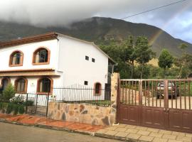 Hotel Casa Medina，位于San Mateo的酒店