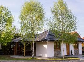 "Między Gruszką a Sanem"，位于莱斯科的酒店