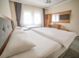 Inceli Hotel，位于乌宗的酒店