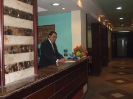 Tiba houes hotel，位于Brattvåg的酒店