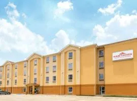 Hawthorn Extended Stay by Wyndham Corpus Christi Padre Isle