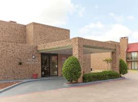 Hawthorn Extended Stay by Wyndham Richardson，位于理查森的酒店