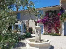 Mas des Bougainvillees