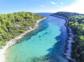 Frane Apartment，位于扎瓦拉提卡的酒店