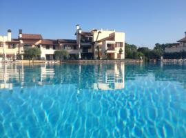 Holidays Garda Resort Village，位于佩斯基耶拉德加达的酒店