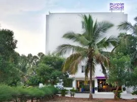 Purple Cloud Hotel