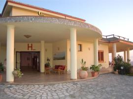 Hotel La Cometa，位于迪亚曼特的酒店