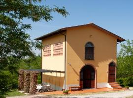 Appartamenti Massarella，位于富切基奥的酒店