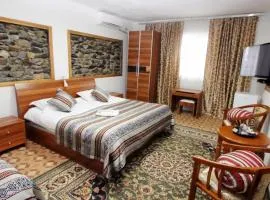 LAL Hotel