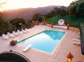 鲁丽文瑞农家乐