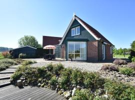 Modern Holiday Home in Ooltgensplaat，位于Ooltgensplaat的酒店