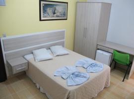 Hotel Piramide，位于埃尔多拉多的酒店