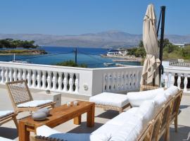 Captain Diamantis Mansion，位于Oinoússai的酒店