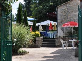 Hôtel Le Pradel，位于Saint-Étienne-Cantalès的酒店