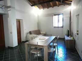 casa vacanza centro storico fornelli，位于Fornelli的酒店