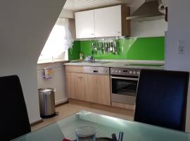 Ferien- Messewohnung nähe Köln-Messe Flughafen Bonn，位于勒斯拉特的酒店