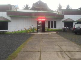 GBS玛灵平酒店，位于Malingping的酒店