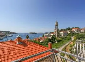 Pina Hvar Seaview Apartment
