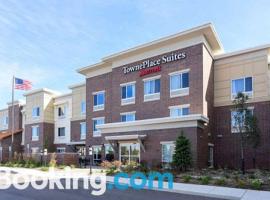 TownePlace Suites Auburn Hills，位于奥本希尔斯的酒店