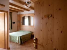 安格日特食草堂酒店，位于科雷多的酒店