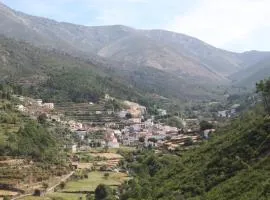 蓬特旅馆