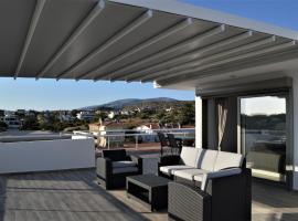 Athens Riviera Loft，位于雅典的海滩酒店