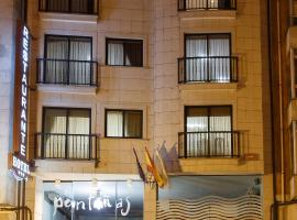 Hotel Restaurante Pontiñas，位于拉林的酒店