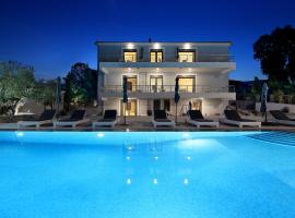 Dardiza Boutique Hotel，位于埃尔米奥尼的酒店