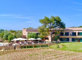 Finca Agroturismo Son Menut，位于费拉尼特斯的乡间豪华旅馆