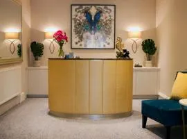 Sea Spray Hotel