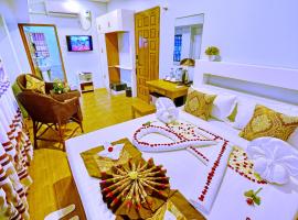 奥罗拉酒店，位于曼德勒的酒店