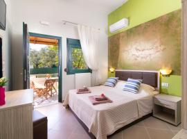 Studios Garden，位于波托什的酒店