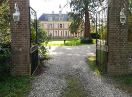 Château de Brenon，位于Bonneville-Aptot的住宿加早餐旅馆