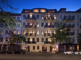 鲁克斯依斯公寓，位于柏林RAW市场附近的酒店