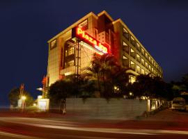 Plaza Inn，位于哥印拜陀的酒店