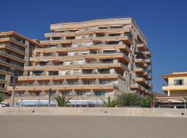 Bernat Vidaber Primera Línea，位于奥罗佩萨德尔马的酒店