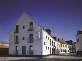 Hotel Assens，位于阿森斯的带热水浴缸的酒店