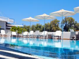 回忆海滩酒店 ，位于莫诺利索斯的带泳池的酒店