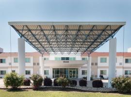 Motel 6-Hillsboro, TX，位于希尔斯伯勒的酒店