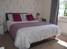 Orchard Grove bed & breakfast R21RC58，位于Bagenalstown的浪漫度假酒店
