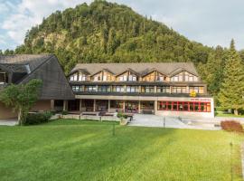 JUFA Hotel Grünau im Almtal，位于格吕瑙的酒店