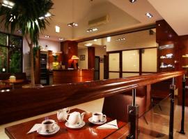 尼兹维亚德克酒店，位于韦茨泽基斯韦斯基的酒店