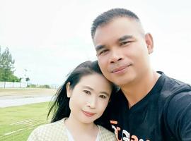 ฮอลิเย์การ์เด้นโฮเทลแอนด์รีสอร์ท，位于南邦的酒店
