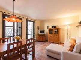 Lets Holidays apartment Pau Moreu