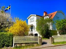 Family villa near sea and Stockholm city