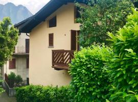Casa Caterina - Riva di Solto - Iseo Lake，位于里瓦迪索尔托的酒店