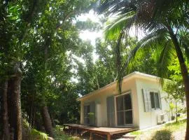 Kuganipi Beachside Inn Iriomote