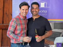 La Casona de Castilnovo - Gay Men Only，位于Valdesaz的乡间豪华旅馆