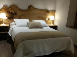 Hotel Rural El Yunque，位于Tarilonte的酒店