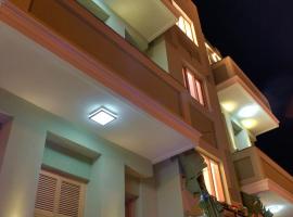 Residence Suites BY RAPHAEL HOTELS，位于特拉维夫的酒店